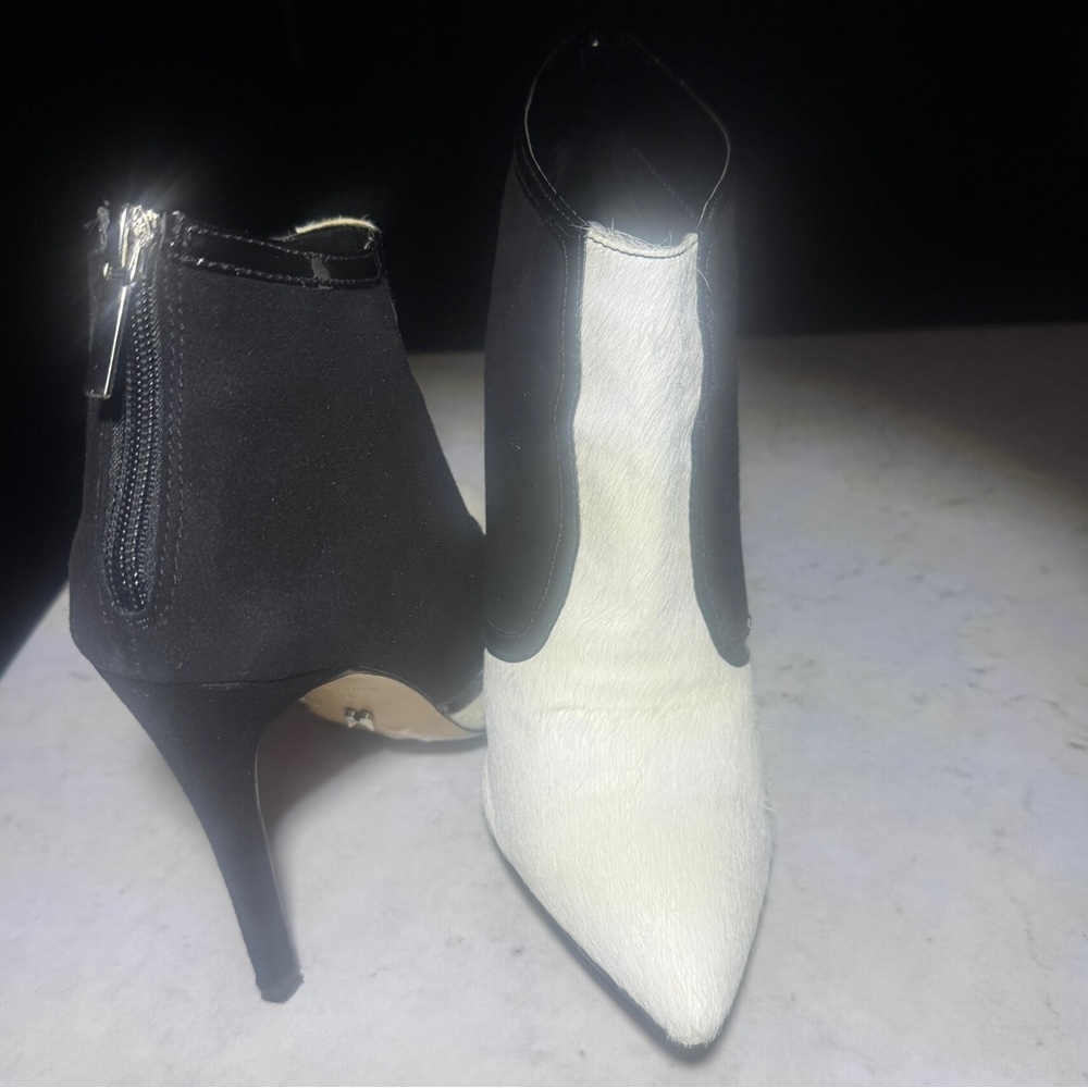 Victoria's Secret Womens Sexy Stiletto Spectator Black White Party Ankle Boots